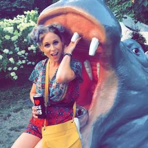 Meet your Posher, Nikki